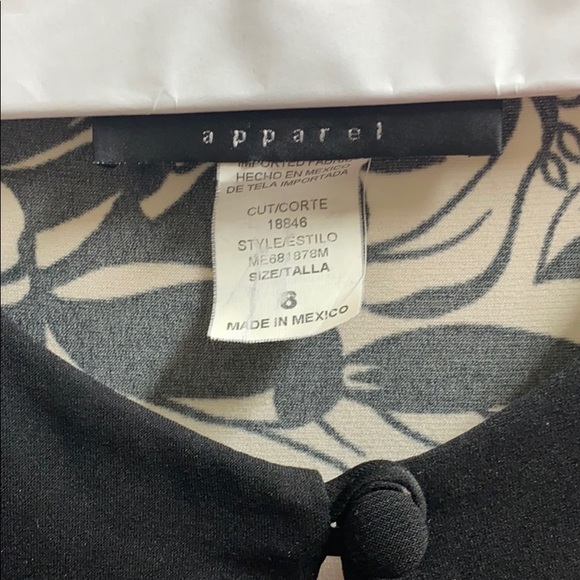 Dress - Picture 2 of 4